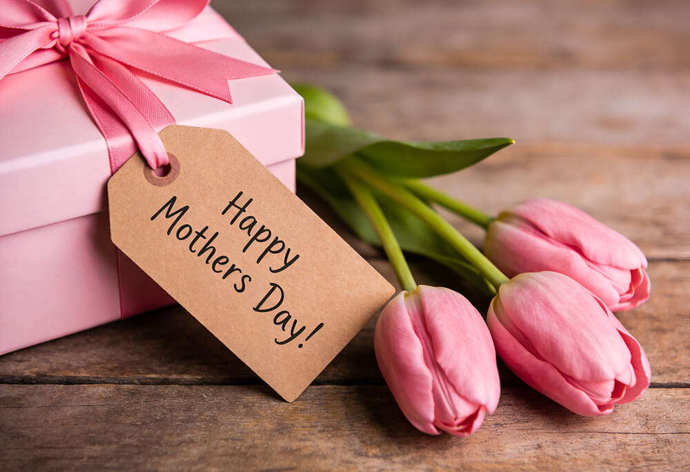 Prezent na Dzień Matki do 50 zł. Piękne i niedrogie pomysły, które naprawdę wzruszają